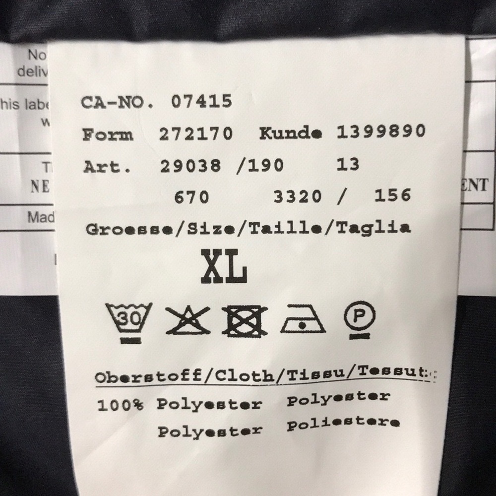 Vest - Picture 7 of 7